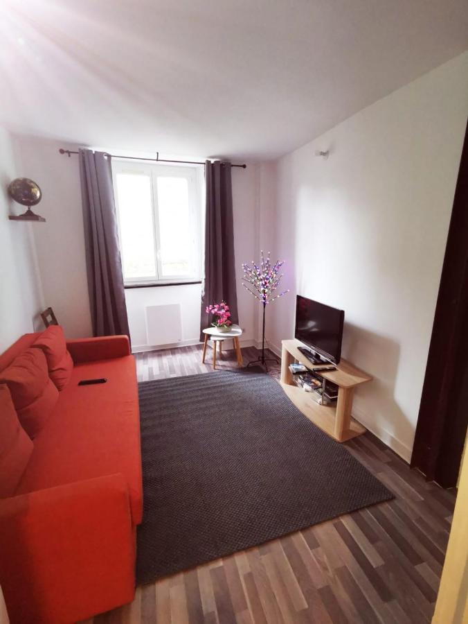 Bel Appartement Prés de la gare RER C -REFAIT A NEUF -spacieux 4 pièces Étampes Esterno foto